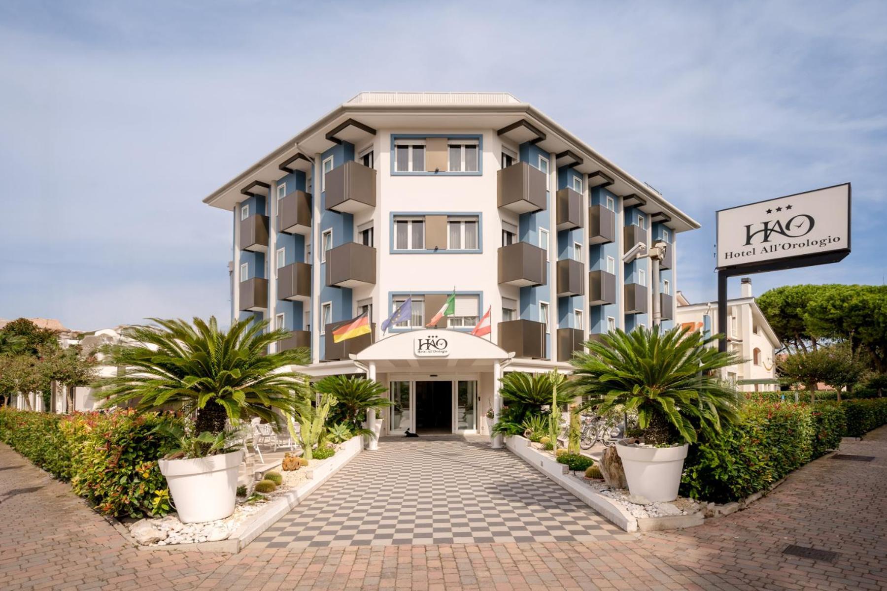 Hotel All'Orologio 3 Stelle Superior Caorle Dış mekan fotoğraf