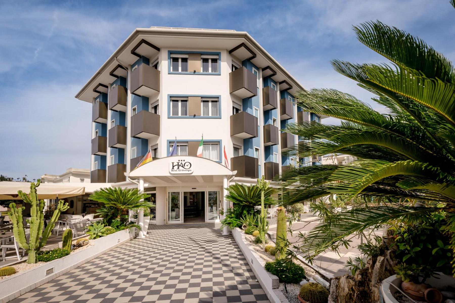 Hotel All'Orologio 3 Stelle Superior Caorle Dış mekan fotoğraf
