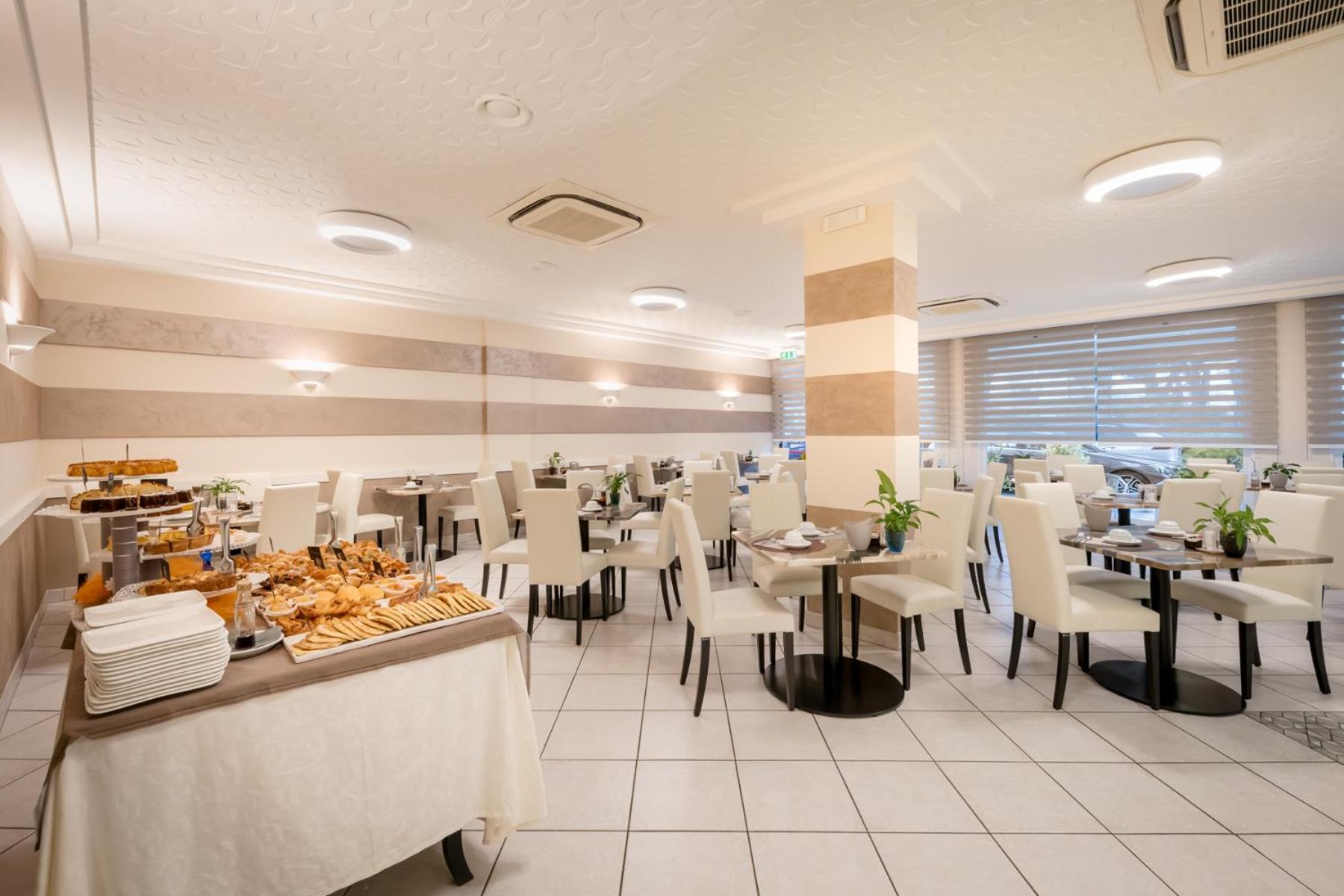 Hotel All'Orologio 3 Stelle Superior Caorle Dış mekan fotoğraf