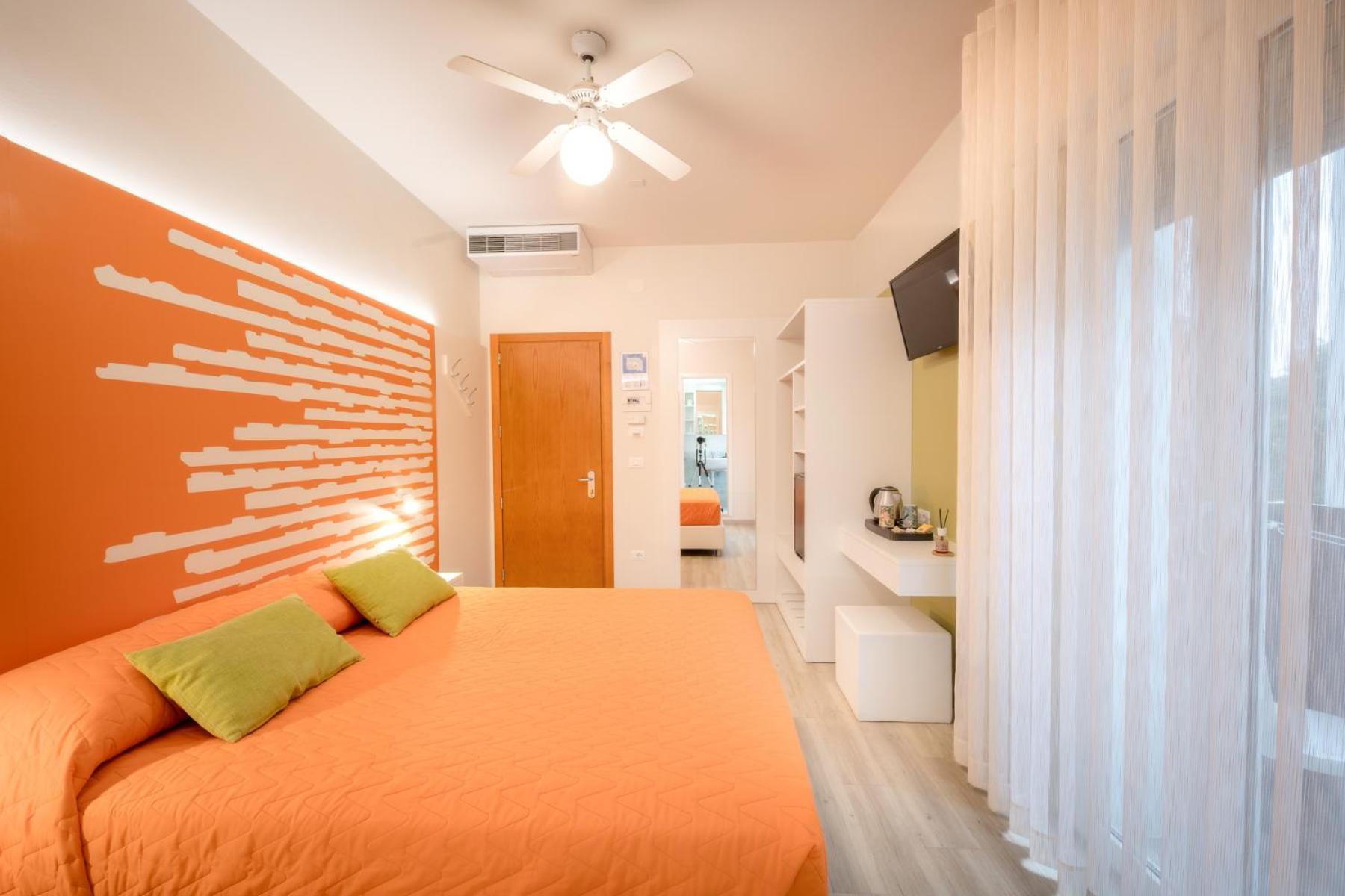 Hotel All'Orologio 3 Stelle Superior Caorle Dış mekan fotoğraf