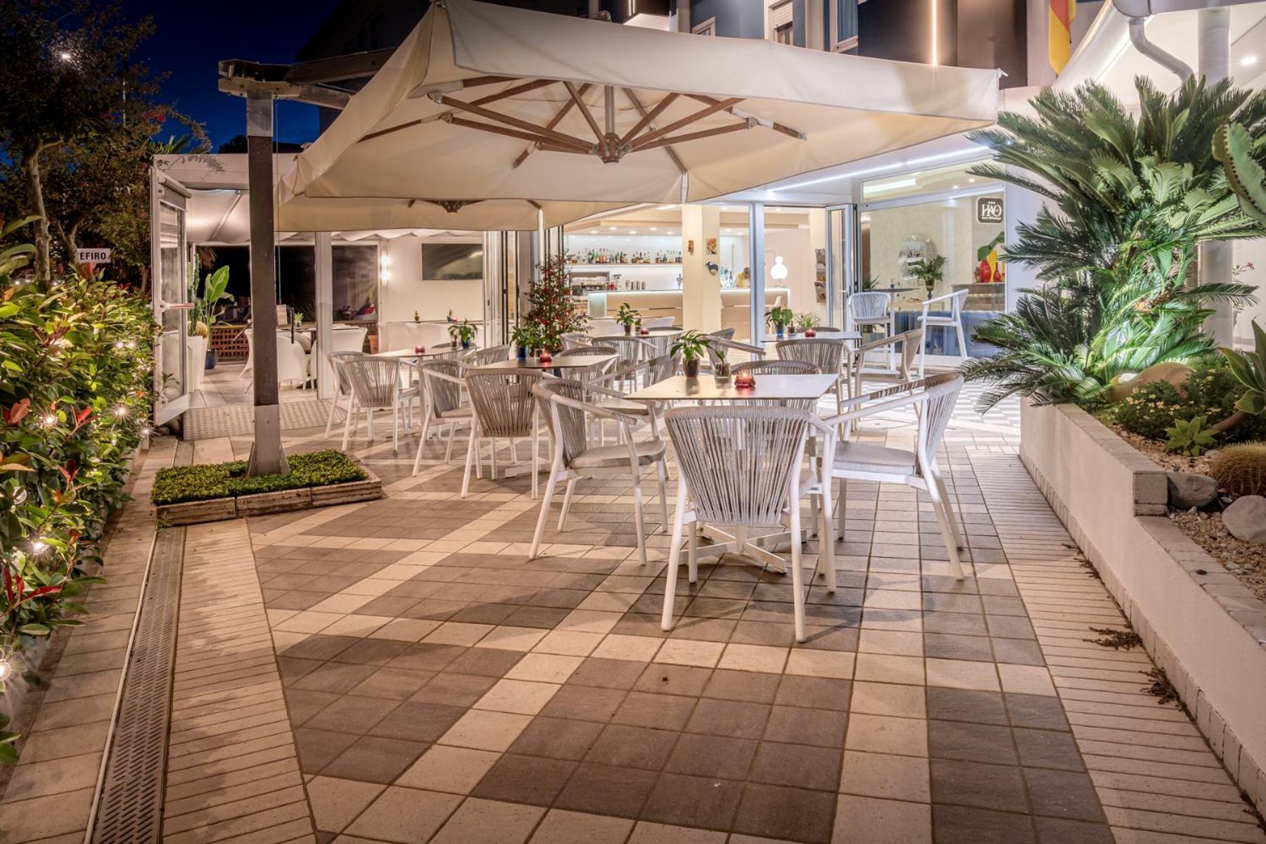 Hotel All'Orologio 3 Stelle Superior Caorle Dış mekan fotoğraf